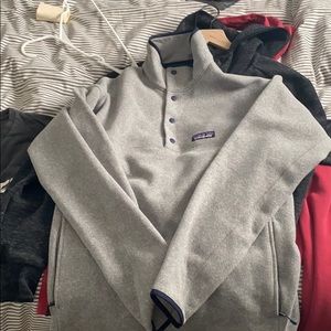 Patagonia grey sweater